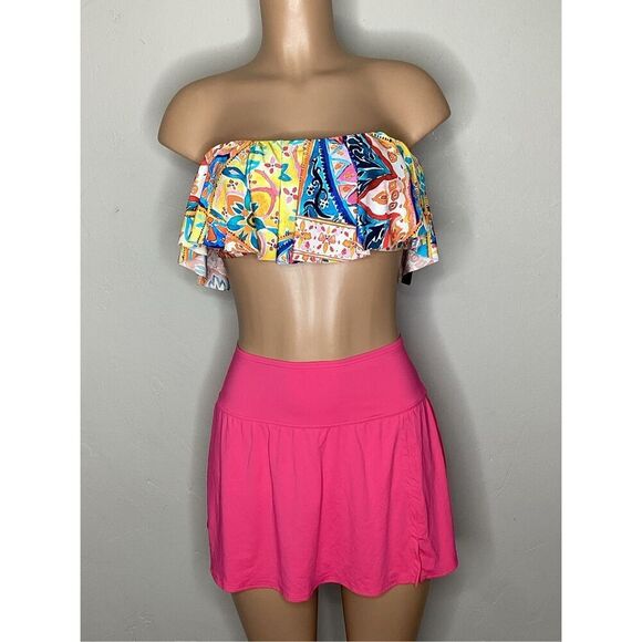New. La Blanca floral skirted bikini. Large. Retails $169 - Picture 3 of 7